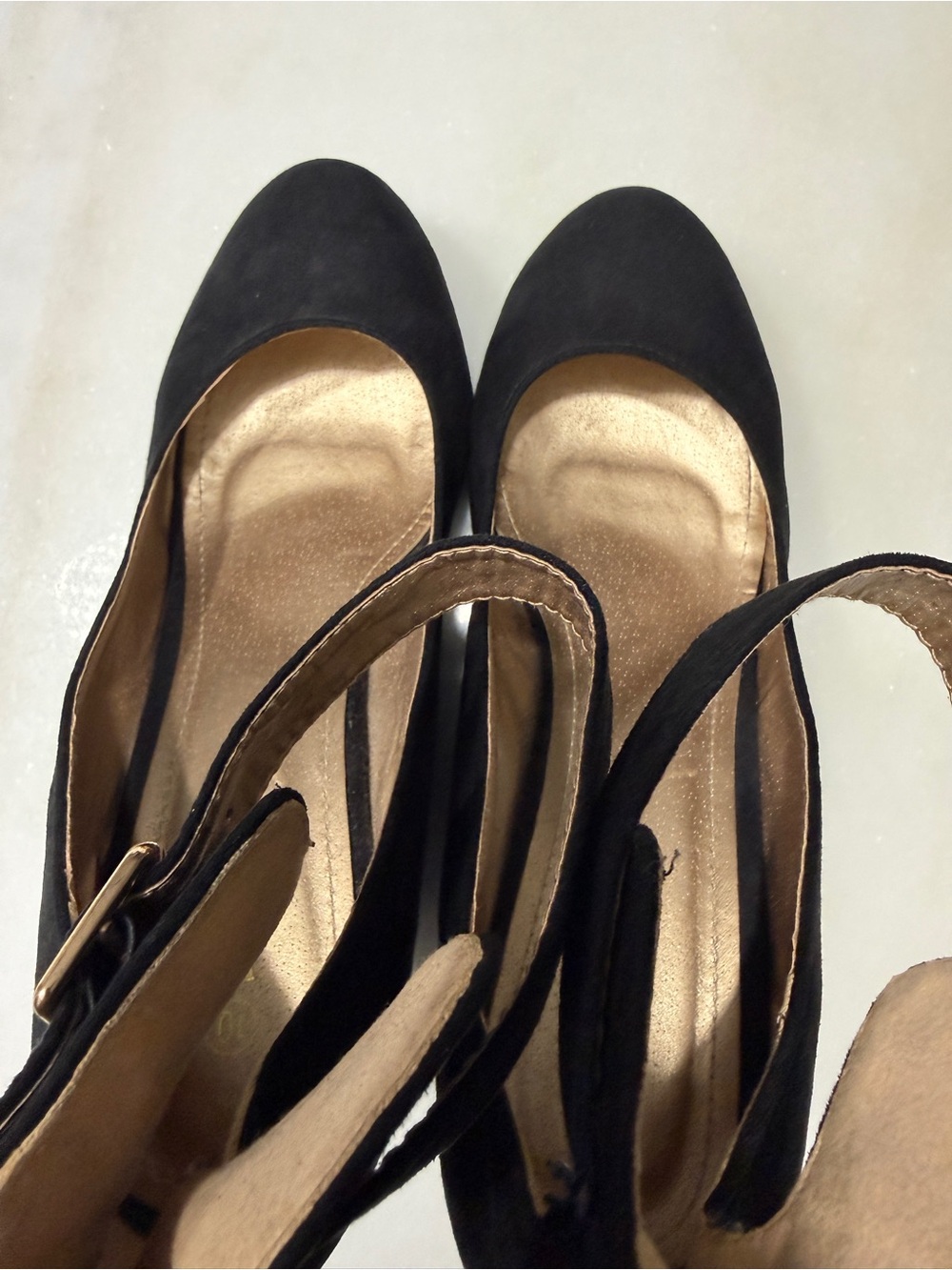 Dream Pairs Black Faux Suede Closed Toe Wedges Rear Zip - Picture 5 of 9